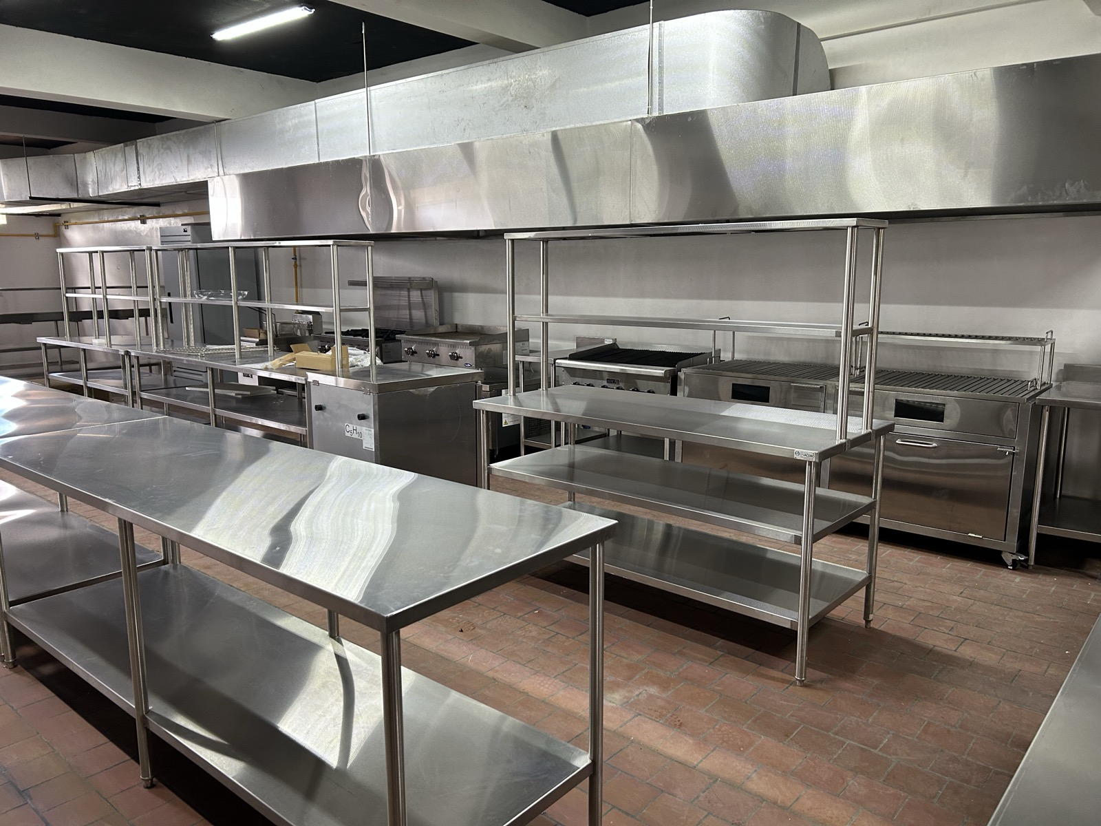 Cocina industrial equipada
